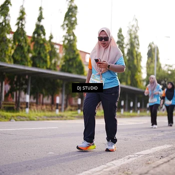 Runner Photo 8380423
