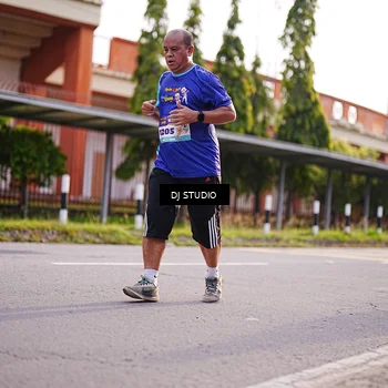 Runner Photo 8380425