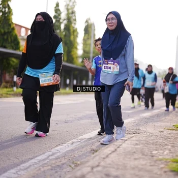 Runner Photo 8380429