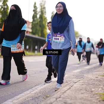 Runner Photo 8380434