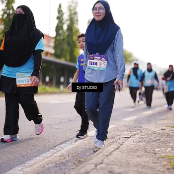 Runner Photo 8380435