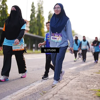 Runner Photo 8380436
