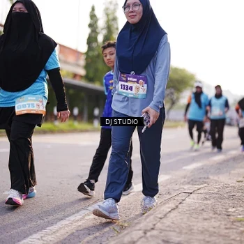Runner Photo 8380441
