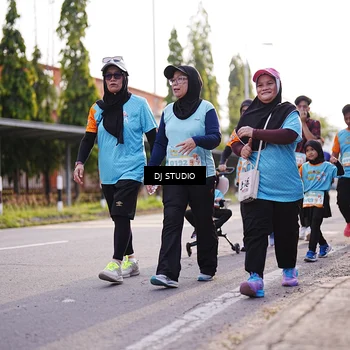 Runner Photo 8380463