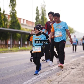 Runner Photo 8380480