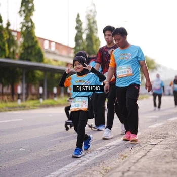 Runner Photo 8380483