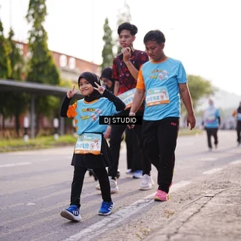 Runner Photo 8380486
