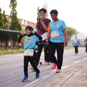Runner Photo 8380490