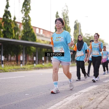 Runner Photo 8380526