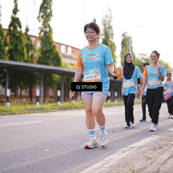 Runner Photo 8380530