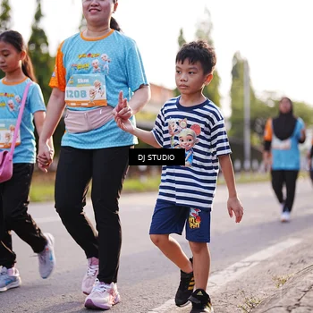Runner Photo 8380597