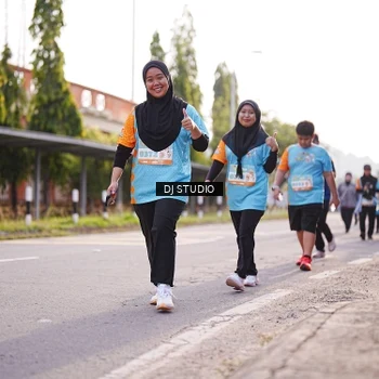 Runner Photo 8380611