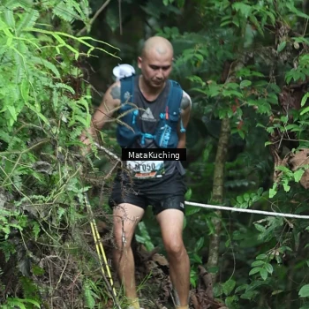 Runner Photo 8380625