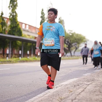 Runner Photo 8380649