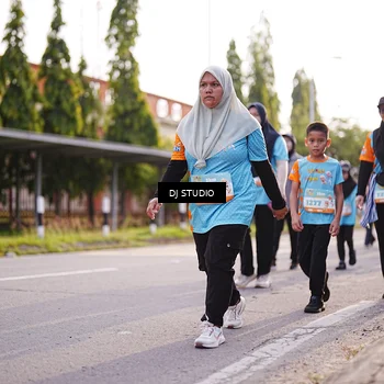 Runner Photo 8380664