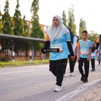 Runner Photo 8380679