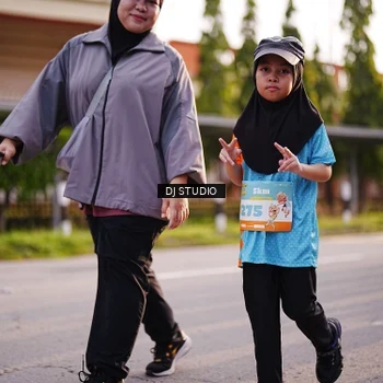 Runner Photo 8380698