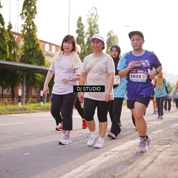 Runner Photo 8380712