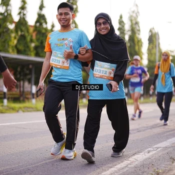 Runner Photo 8380747