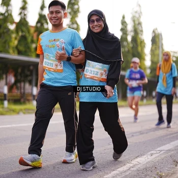 Runner Photo 8380749