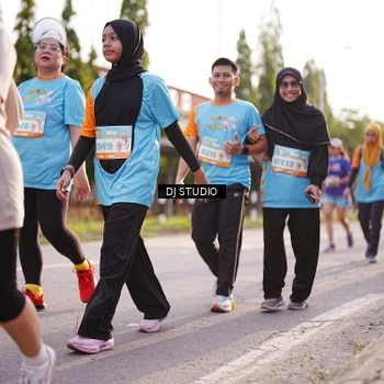 Runner Photo 8380755