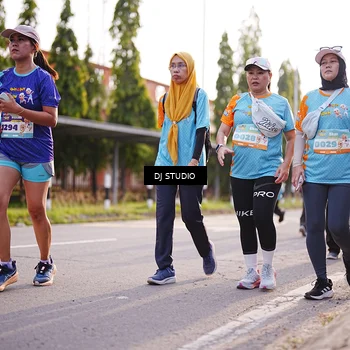 Runner Photo 8380767