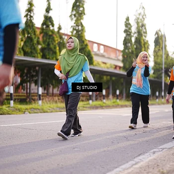 Runner Photo 8380802