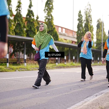 Runner Photo 8380808
