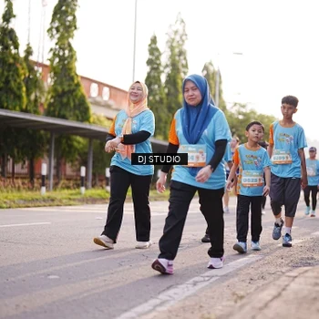 Runner Photo 8380813