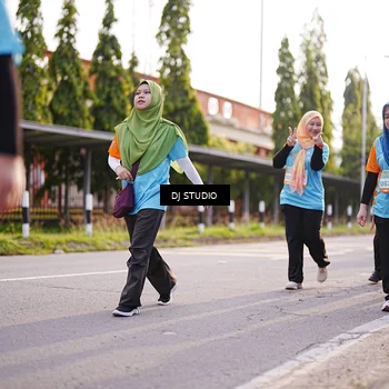 Runner Photo 8380816