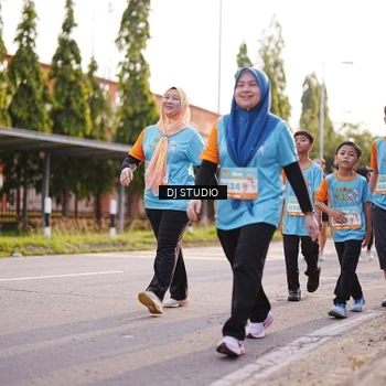 Runner Photo 8380824