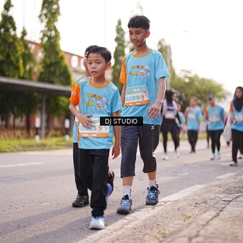 Runner Photo 8380840