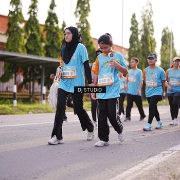 Runner Photo 8380863