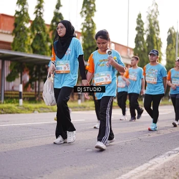 Runner Photo 8380864