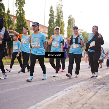 Runner Photo 8380873