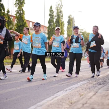Runner Photo 8380874