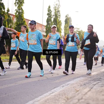 Runner Photo 8380875