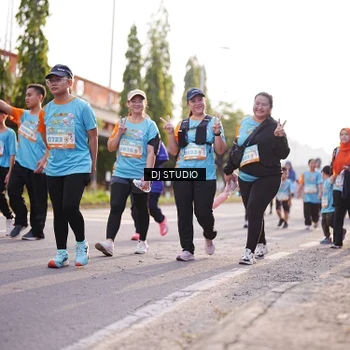 Runner Photo 8380882