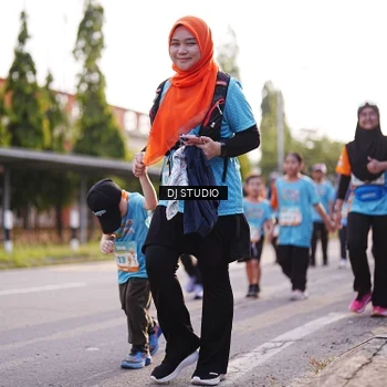 Runner Photo 8380919