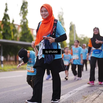 Runner Photo 8380923