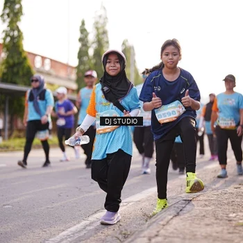 Runner Photo 8380957