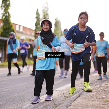 Runner Photo 8380958