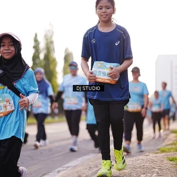 Runner Photo 8380971