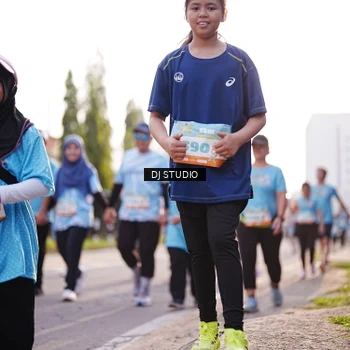 Runner Photo 8380985