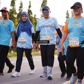 Runner Photo 8380999