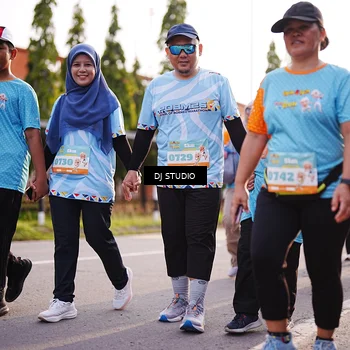 Runner Photo 8381000