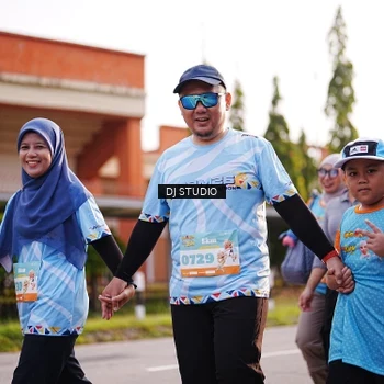 Runner Photo 8381019