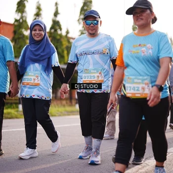 Runner Photo 8381026