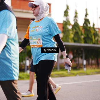 Runner Photo 8381028