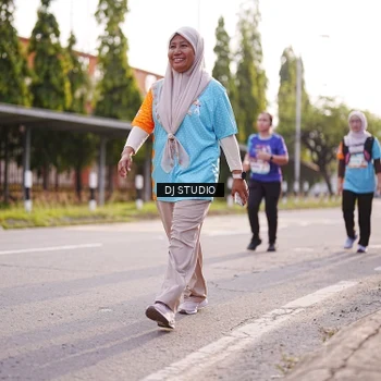 Runner Photo 8381059